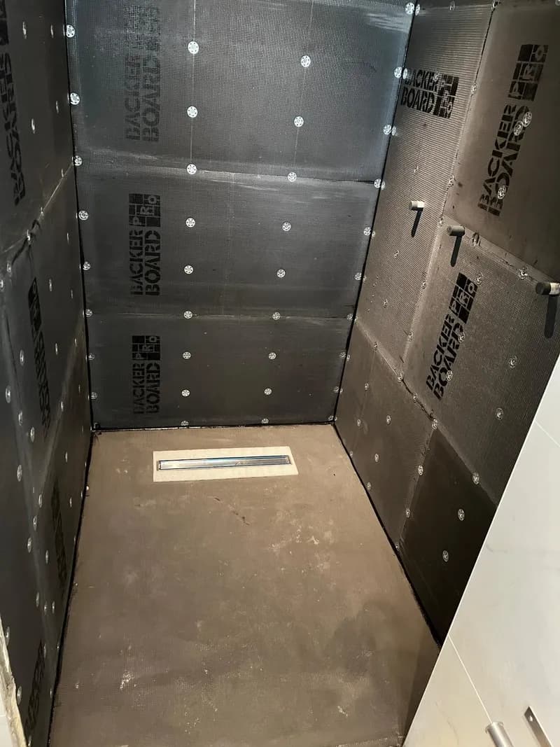 Wetroom tanking and drainage during first fix